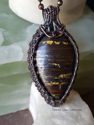 1540236885985